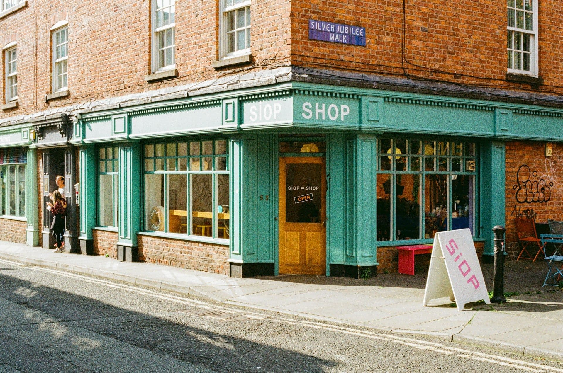 25 Ways To Make Extra Money In Manchester