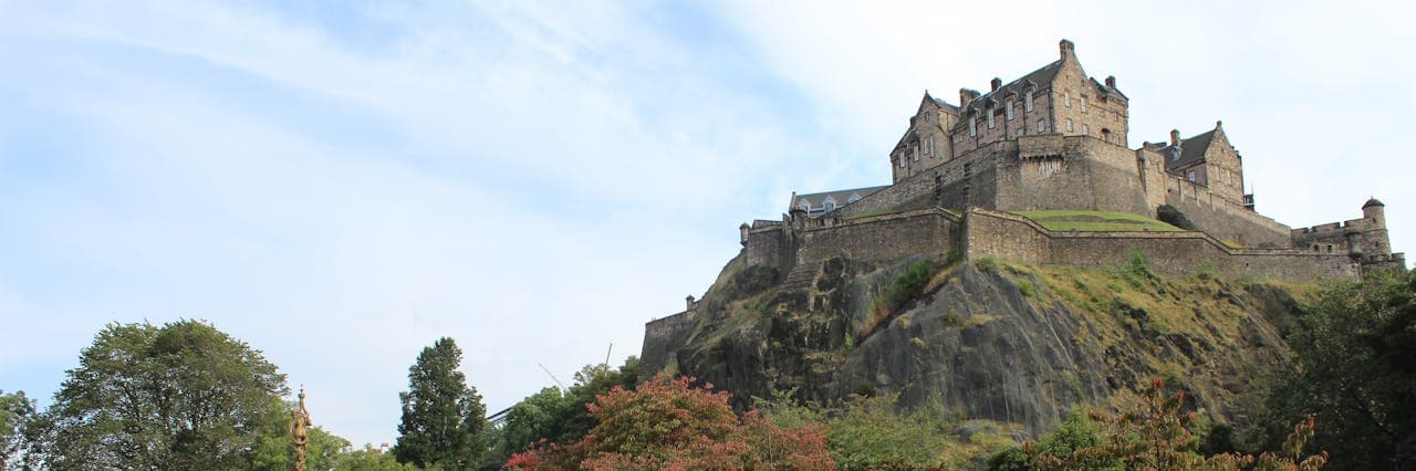 15 Ways To Make Extra Money In Edinburgh