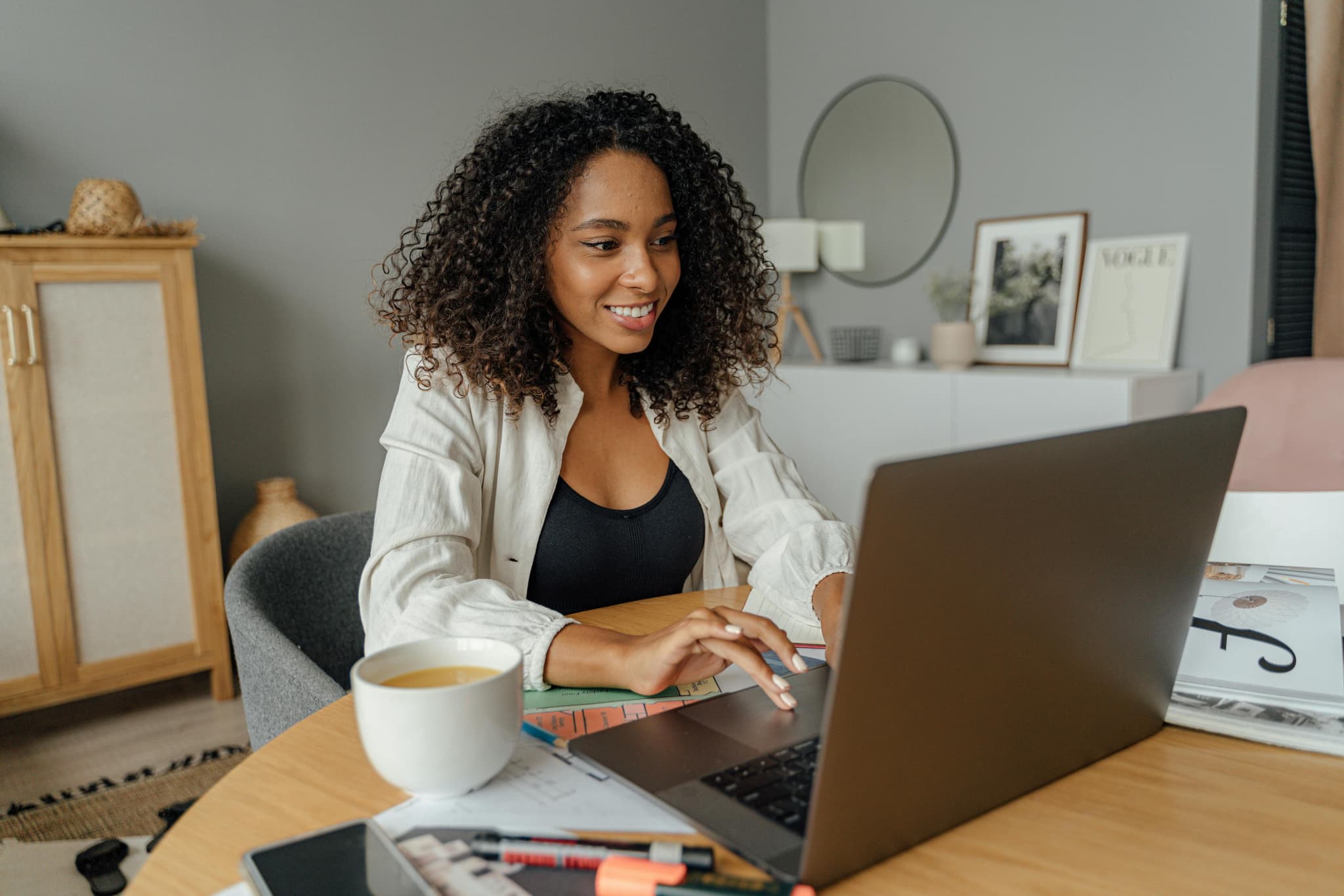 Remote Jobs Uk Rates For 14 Best Remote Part-Time Jobs in the UK (No Experience Needed!) | Prograd